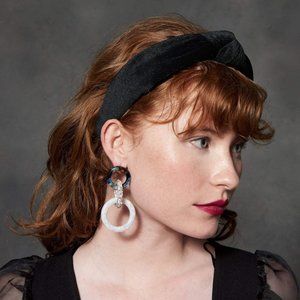 Lele Sadoughi Jet Velvet Headband